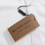 Áo sơ mi Burberry White with TB màu trắng tay phối