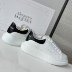 Giày Alexander McQueen gót da đen Like Auth