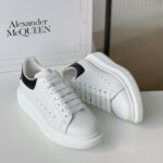 Giày Alexander McQueen gót da đen Like Auth