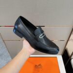 Giày Hermes Gentleman Loafer màu đen logo ngang Like Auth