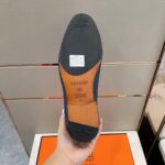 Giày Hermes Monterey Loafer da taiga xanh khóa lệch Like Auth