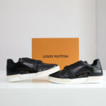 Giày Louis Vuitton LV Trainer Black Glaze họa tiết vân rạn like auth