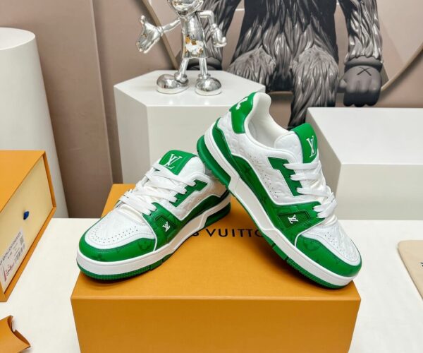 Giày Louis Vuitton Trainer 54 Signature Green White Like Auth