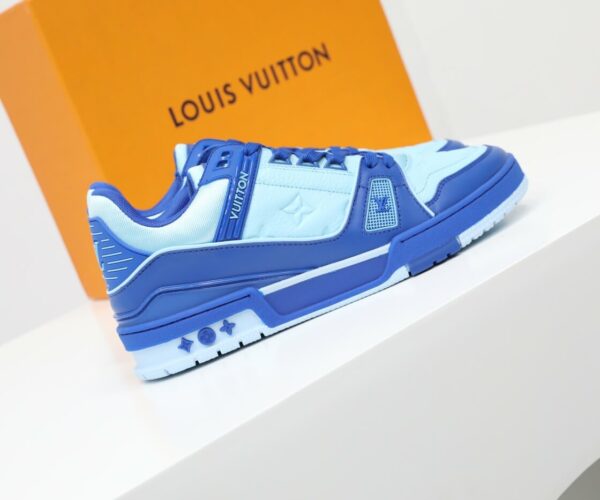 Giày Louis Vuitton Trainer Light Blue Navy Like Auth