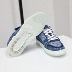 Giày Louis Vuitton Trainer Sneaker Denim Monogram Like Auth