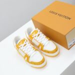 Giày Louis Vuitton Trainer Yellow Monogram Denim White Like Auth