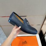 Giày lười Hermes Paris Loafer khóa xước trắng chữ H Like Auth