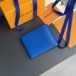 Ví ngắn Louis Vuitton Multiple Wallet da epi màu xanh like auth 1:1