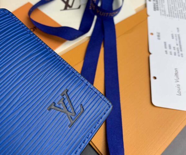 Ví ngắn Louis Vuitton Multiple Wallet da epi màu xanh like auth 1:1