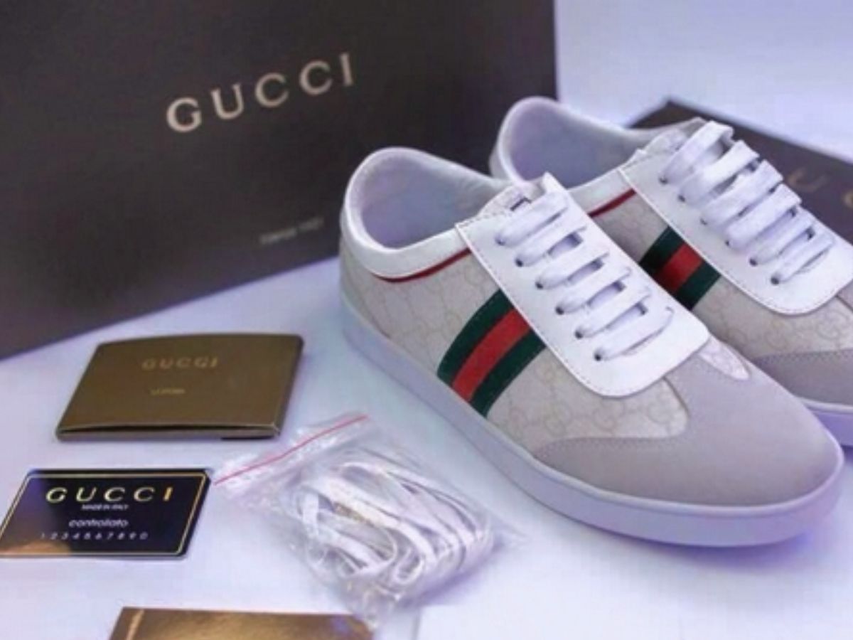 Cách phân biệt giữa giày Gucci Auth và Fake