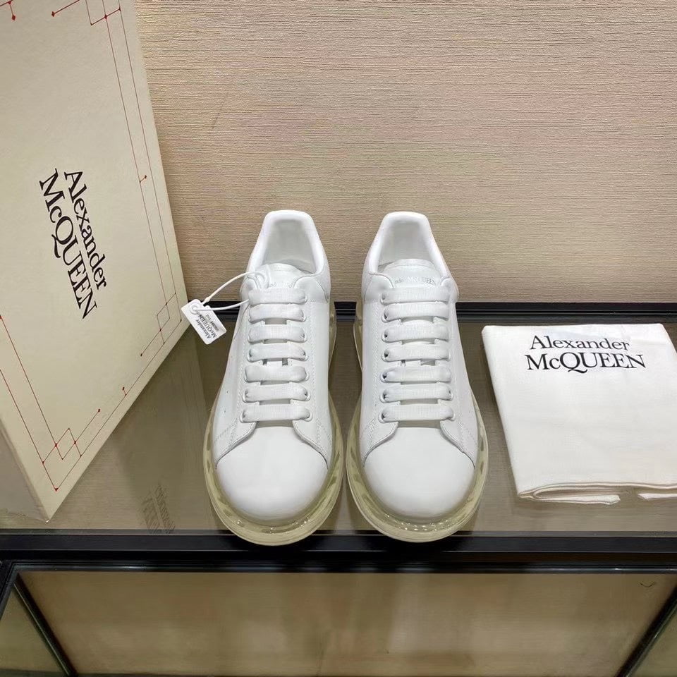 DUONG LUXURY - Địa chỉ mua giày McQueen Like Auth chất lượng, giá ưu đãi