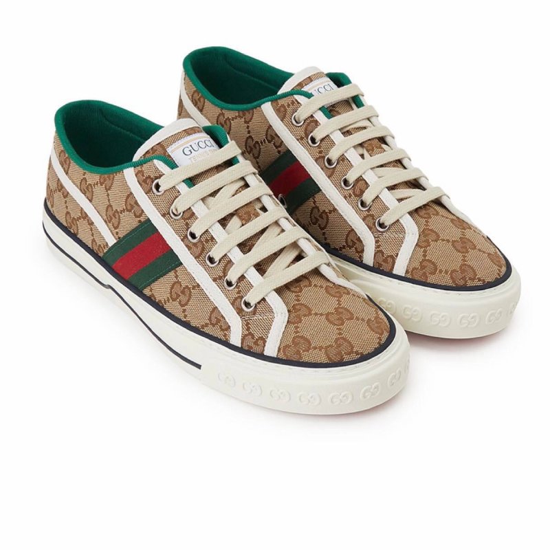 Giày Gucci Auth có ghi nguồn gốc xuất xứ rõ ràng