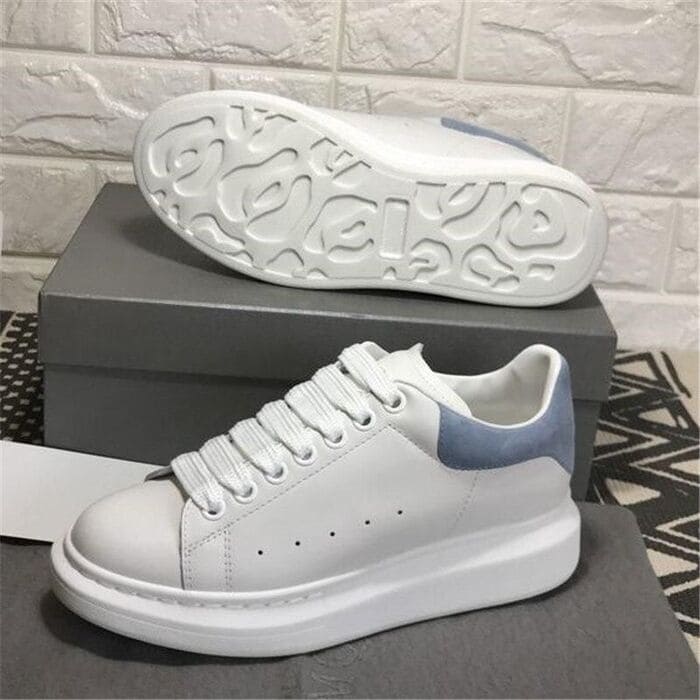 Việc buộc dây giày đúng cách mang lại nhiều lợi ích sức khỏe và giá trị thẩm mỹ