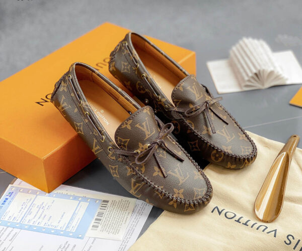 Giày Louis Vuitton Arizona Moccasin hoa Monogram màu nâu