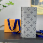 Ví gập Louis Vuitton Brazza màu xám họa tiết hoa Monogram Like Auth