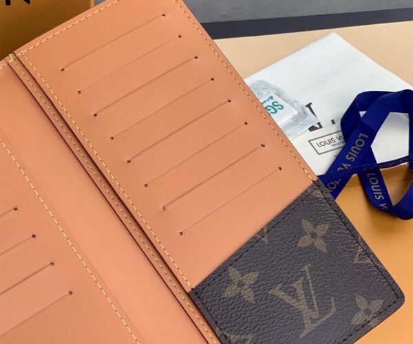 Ví gập Louis Vuitton Brazza Wallet Monogram nâu tag dọc Like Auth