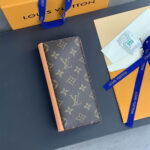 Ví gập Louis Vuitton Brazza Wallet Monogram nâu tag dọc Like Auth