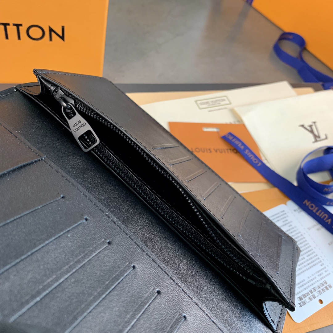 Ví gập Louis Vuitton Brazza da nhăn logo nổi màu đen Like Auth