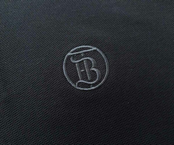 Áo Polo Burberry TB logo tròn màu đen Like Auth