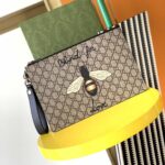 Clutch Nam Gucci Blind For Love màu xám Like Auth