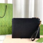 Clutch Nam Gucci GG Marmont màu đen logo vàng Like Auth