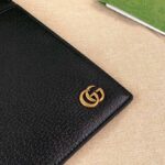 Clutch Nam Gucci GG Marmont màu đen logo vàng Like Auth