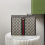 Clutch nam Gucci màu Beige logo vàng Like Auth