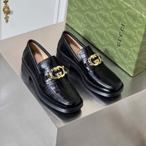 Giày Gucci da rạn màu đen logo GG vàng