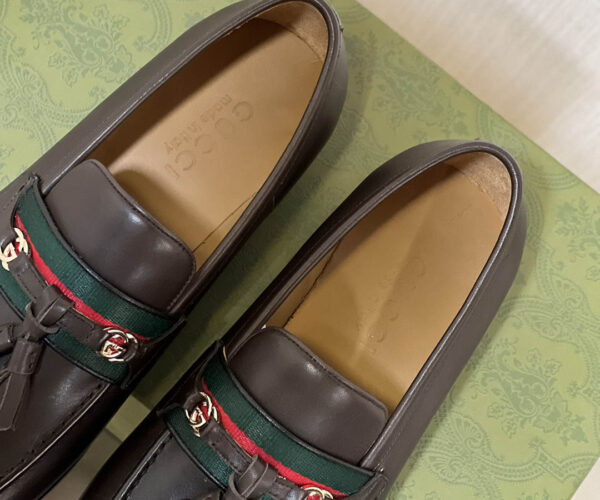 Giày lười Gucci hoạ tiết logo GG màu nâu