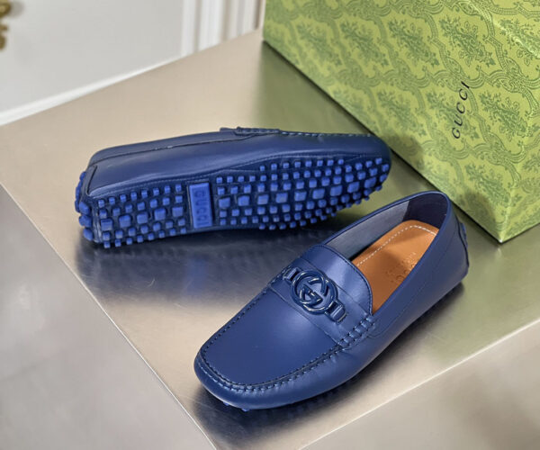 Giày lười Gucci Interlocking G logo xanh