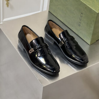 Giày lười Gucci Mirrored G Fringed da bóng