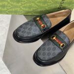 Giày lười Gucci phối xanh tag ngang Like Auth