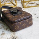 Túi đeo chéo Louis Vuitton S Lock hoa Monogram màu nâu Like Auth