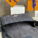 Túi đeo chéo LV Archy Messenger MM hoa Monogram xám Like Auth