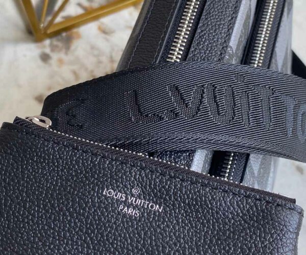 Túi đeo Louis Vuitton Trio Messenger caro to xám đen Like Auth