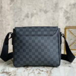 Túi đeo LV Damier Ebene Brooklyn PM caro Like Auth