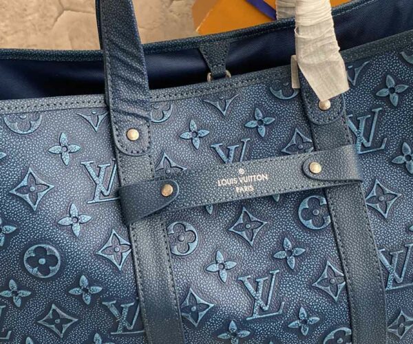 Túi xách nam LV màu xanh hoạ tiết Monogram Like Auth