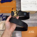 Thắt lưng Louis Vuitton dây in chữ khóa vàng Like Auth