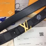 Thắt lưng Louis Vuitton dây in chữ khóa vàng Like Auth