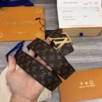 Thắt lưng Louis Vuitton khóa vàng dây 2 mặt hoa Monogram Like Auth