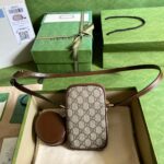 Túi đeo Gucci Mini Bag with Interlocking G màu Bee Like Auth