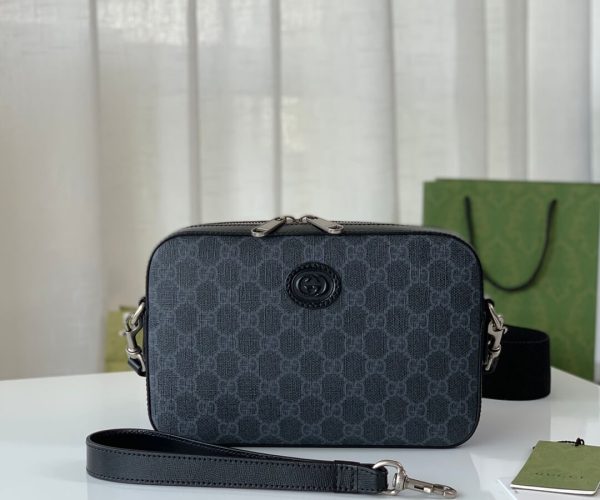 Túi đeo chéo Gucci Shoulder Bag with Interlocking G màu đen Like Auth