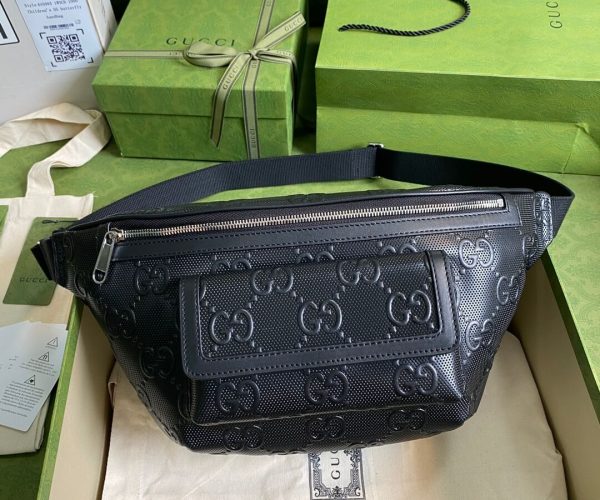 Túi đeo Gucci siêu cấp GG Embossed màu đen hoạ tiết ngăn phụ