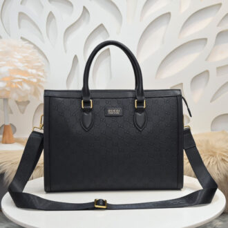 Túi xách Gucci siêu cấp nam dáng vuông họa tiết logo chìm màu đen