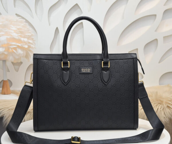 Túi xách Gucci siêu cấp nam dáng vuông họa tiết logo chìm màu đen