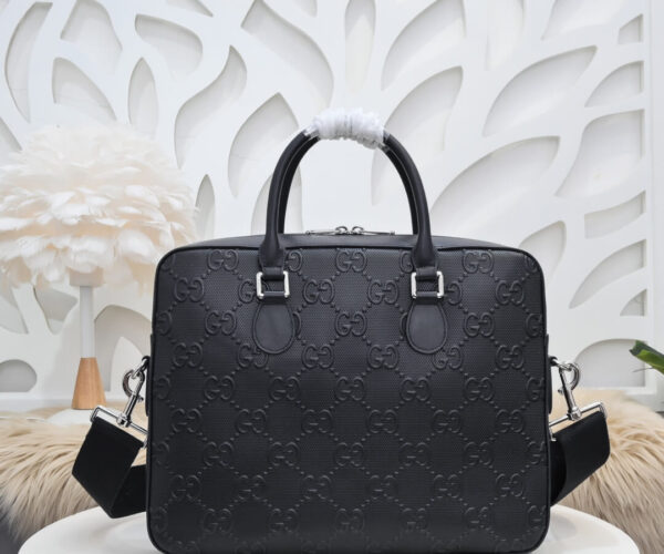 Túi xách nam Gucci Like auth họa tiết dập nổi chữ G màu đen