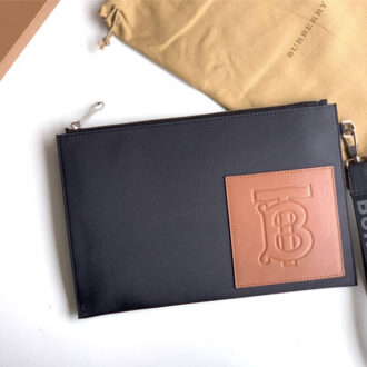 Clutch Burberry logo TB màu nâu vuông Like Auth