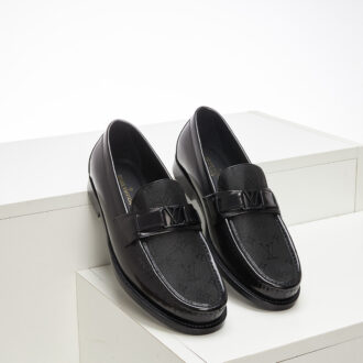 Giày Loafer LV màu đen hoa Monogram dạng lưới Like Auth