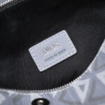 Túi đeo chéo Dior màu xám Lingot 22 Bag Gray CD Like Auth