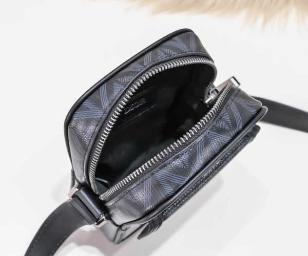 Túi đeo chéo Dior siêu cấp Mini Gray hoạ tiết CD màu đen